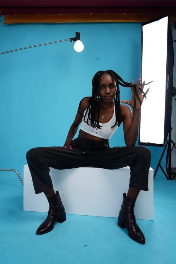 You are currently viewing 5 Female Trends You Should Re-create